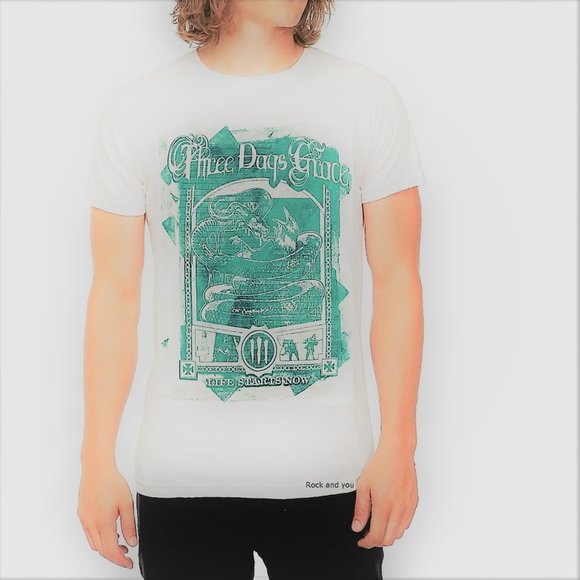 Three Days Grace Life Starts Now metal rock Official T-Shirt 2XL XXL NWT - Picture 1 of 3